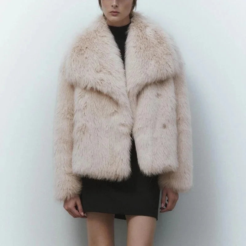 Dressbeats| Iconic Winter Faux Fur Coat for Women