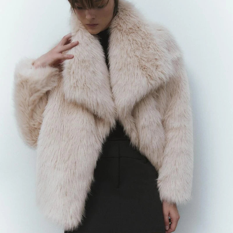 Dressbeats| Iconic Winter Faux Fur Coat for Women